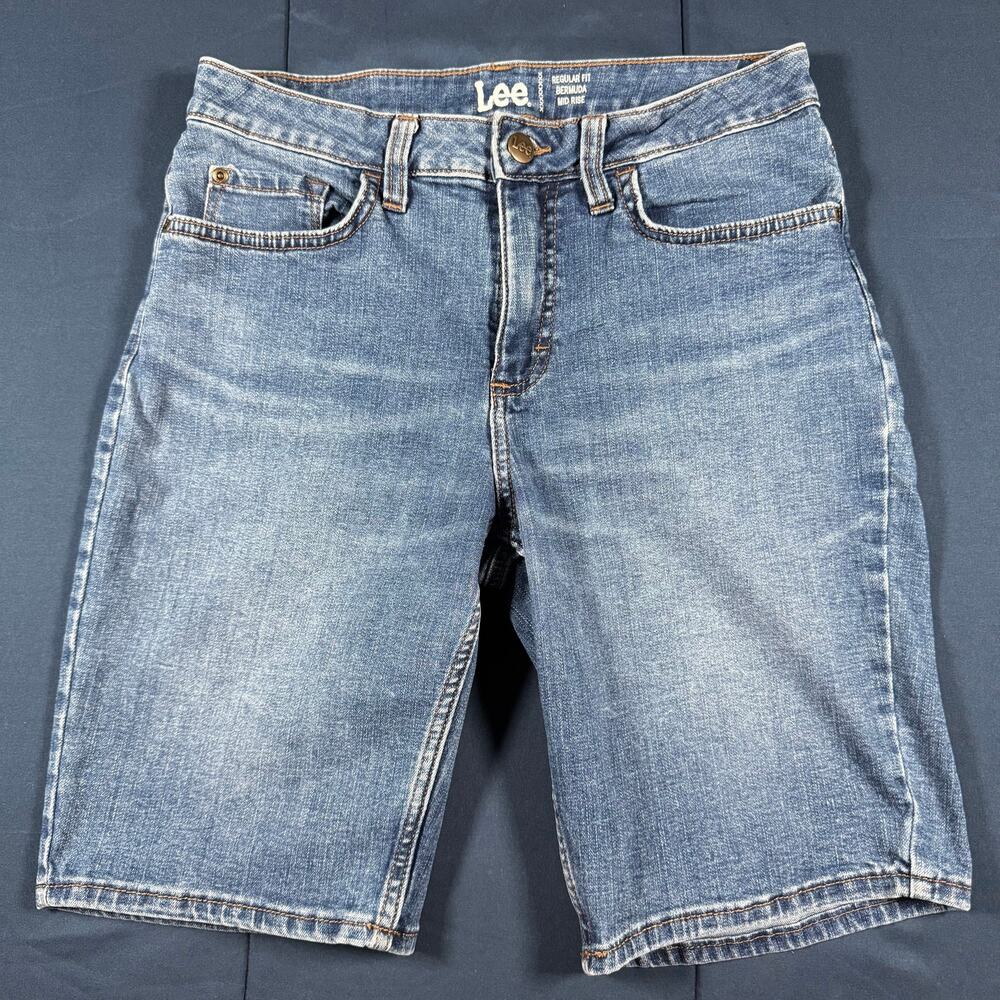 Lee Regular Fit Bermuda Mid Rise Denim Shorts Women’s 8 Medium Wash